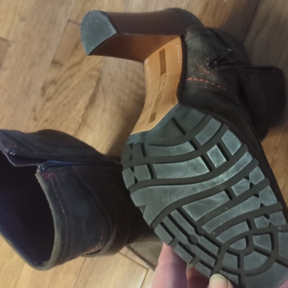 Manas Lea Foscati green brown suede Italian boots size 37 - Picture 6 of 10